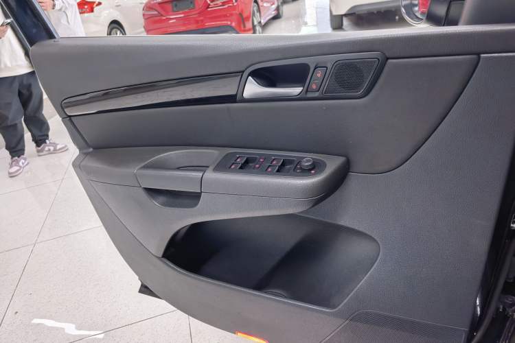 Used Volkswagen Sharan 2016 380TSI Luxury 7-Seater
