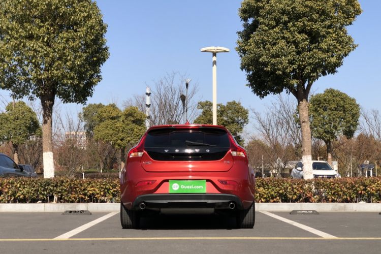 Used Volvo V40 2019 T3 Zhiyi Edition