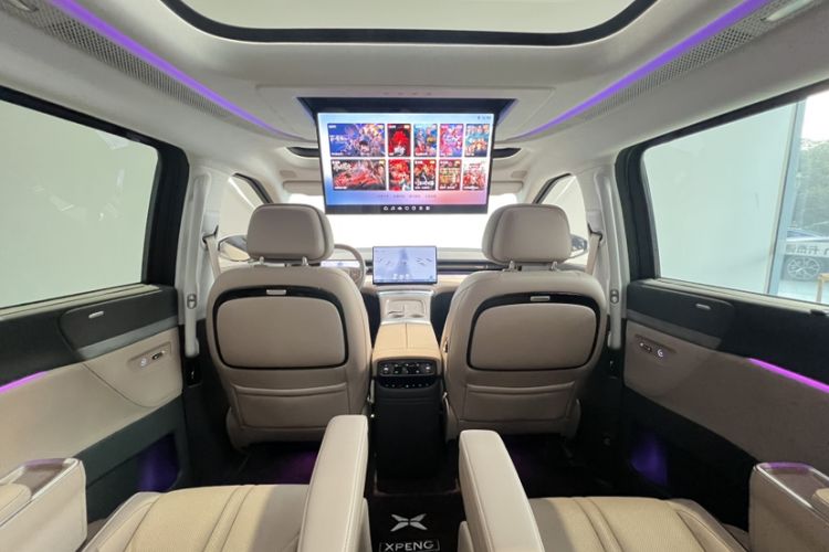 Used XPeng X9 2025 740 Ultra-Long Range Max

