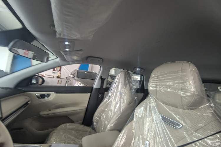 Used Wuling Bingo S 2025 Model 325km Deluxe Edition