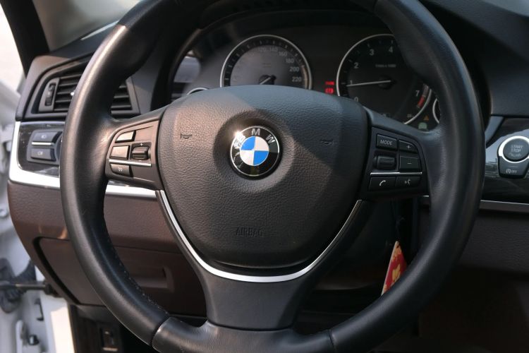 Used BMW 5 Series 2014 525Li Luxury Design Package