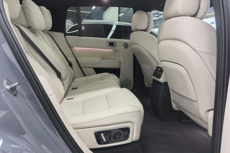 Used Li Auto L7 2025 Ultra Smart Refreshed Edition Interior 6