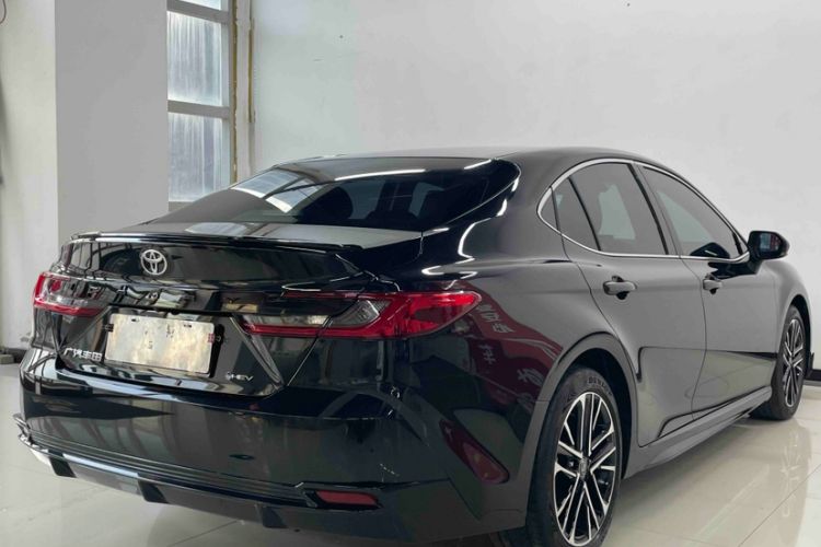 Used Toyota Camry 2026 Model Dual-Engine 2.0HSE Sport Lite Edition
