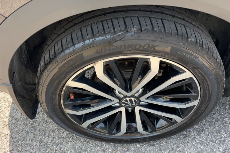 Used Volkswagen T-ROC 2021 280TSI DSG Two-Wheel Drive Comfort Connect Edition