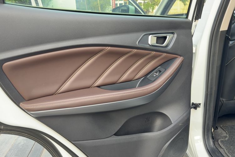 Used Chery Tiggo 7 2018 FLY Model 1.5T Automatic Jingxiang Edition China V Standard Interior 3