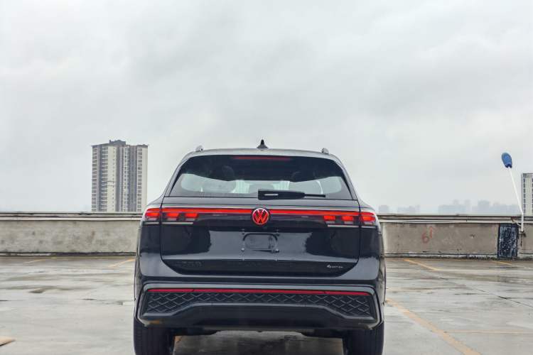 Used Volkswagen Tiguan L 2024 PRO 380TSI Four-Wheel Drive R-Line Prestige Edition
