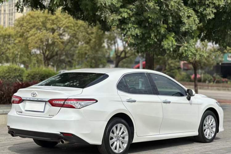 Used Toyota Camry 2019 Revised Version 2.0G Luxury Edition