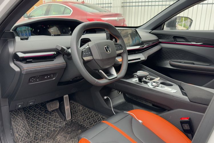 Used CHANGAN UNI-V 2024 1.5T Prestige Sport Edition Interior 1