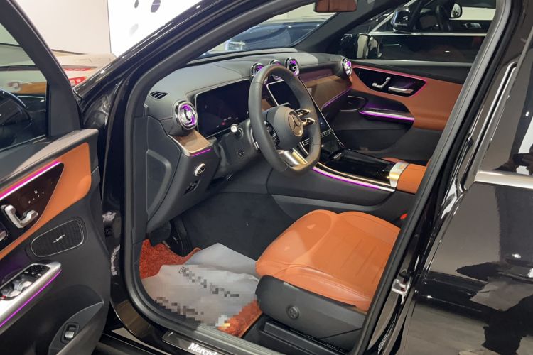 Used Mercedes-Benz GLC 2025 Refreshed GLC 300 L 4MATIC Dynamic Version 5 Seats