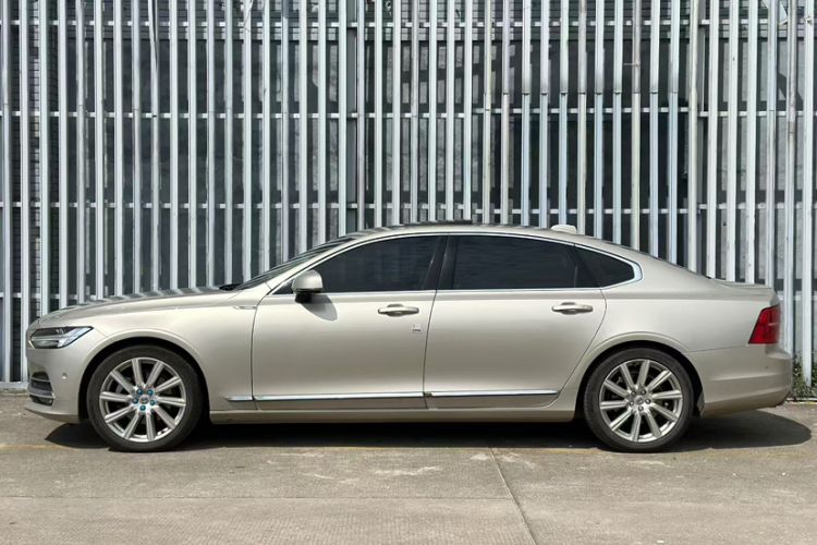 Used Volvo S90 2018 T5 Zhiya Edition
