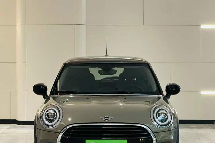 Used MINI MINI 2019 1.5T COOPER Classic Edition
