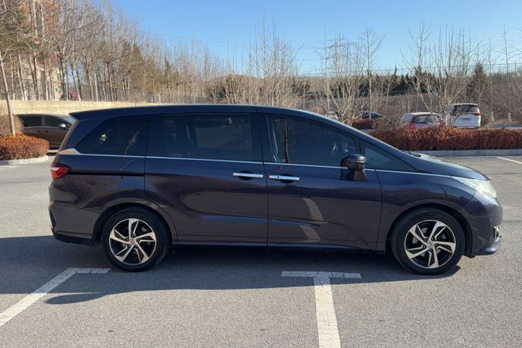 Used Honda Odyssey 2015 2.4L Smart Edition
