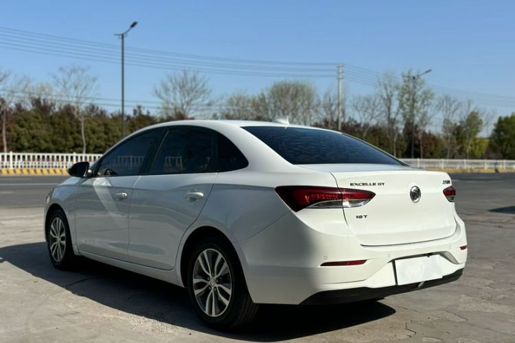 Used Buick GT 2018 18T Automatic Elite Model
