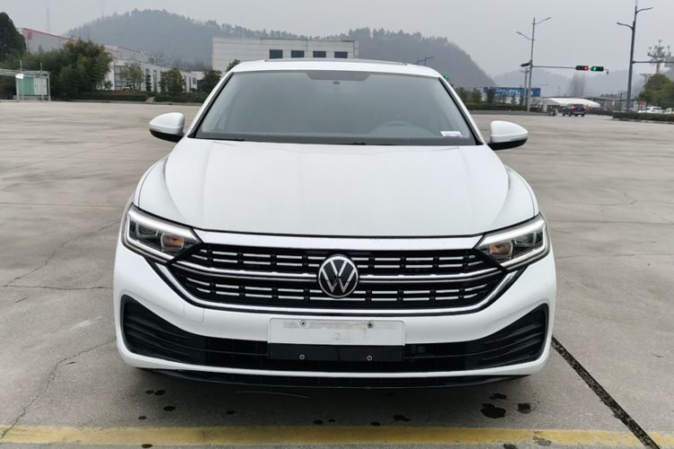 Used Volkswagen Sagitar 2024 200TSI DSG Flyover Edition
