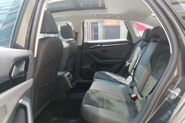 Used Volkswagen Sagitar 2021 280TSI DSG Luxury Smart Connectivity Edition