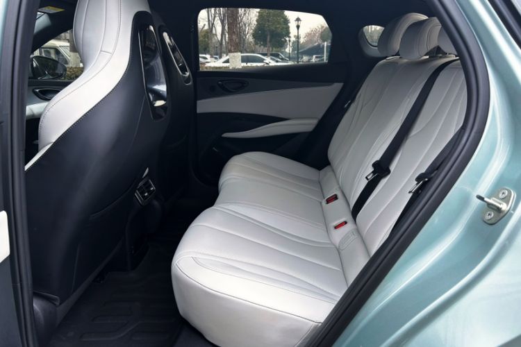 Used BYD Seal 06 New Energy 2024 DM-i 120KM Prestige Model
