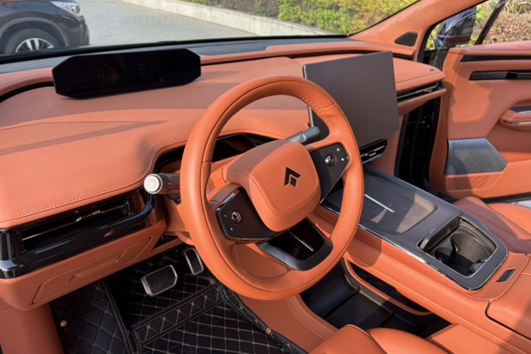 Used Hyptec HT 2024 825鸥翼 LiDAR Edition Interior 1