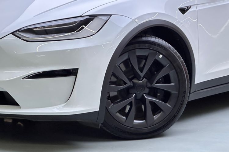 Used Tesla Model X 2023 Dual-Motor All-Wheel-Drive Version