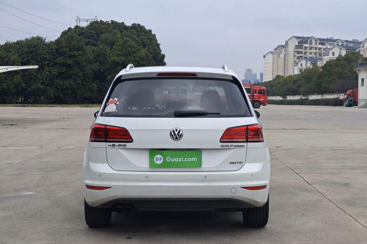 Used Volkswagen Golf Sportsvan 2018 230TSI Automatic Trend Edition
