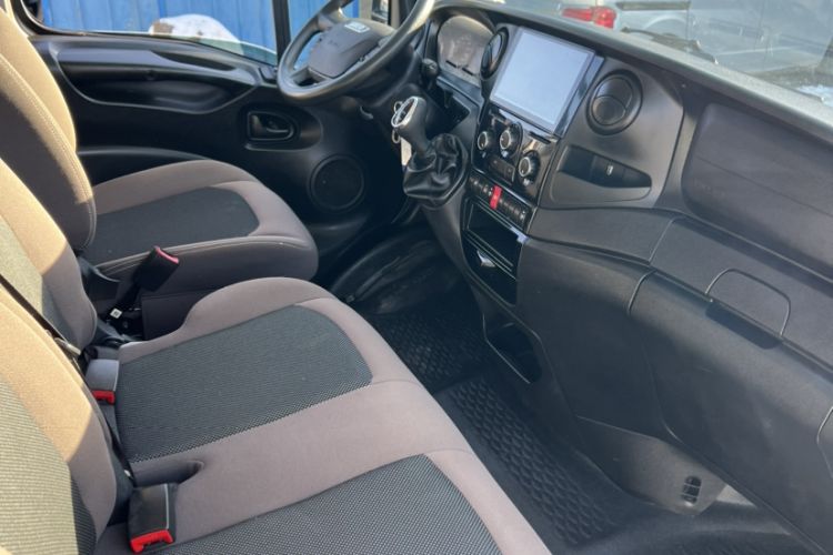 Used Iveco Eurocargo 2020 3.0T Automatic Chaorui Short Wheelbase Low-Roof F1C
