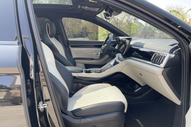 Used BYD Song PLUS New Energy 2024 Honor Edition EV 520km Premium Model