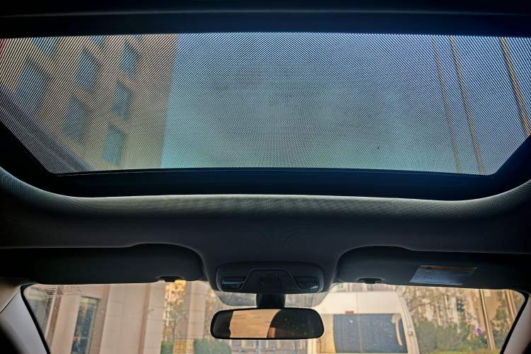 Used Geely Auto Vision X3 2021 PRO 1.5L CVT Deluxe Model