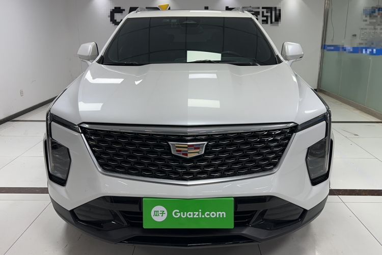 Used Cadillac XT4 2024 28T Two-Wheel-Drive Luxury Version
