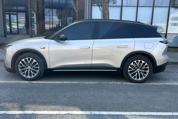 Used Nio ES6 2024 75 kWh