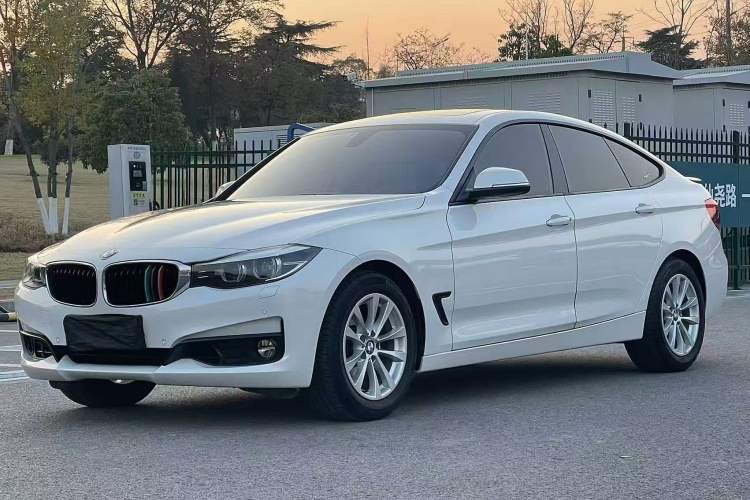 Used BMW 3 Series GT 2017 320i Sport Edition
