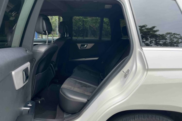 Used Mercedes-Benz GLK-Class 2014 GLK 200 Standard Model Interior 6