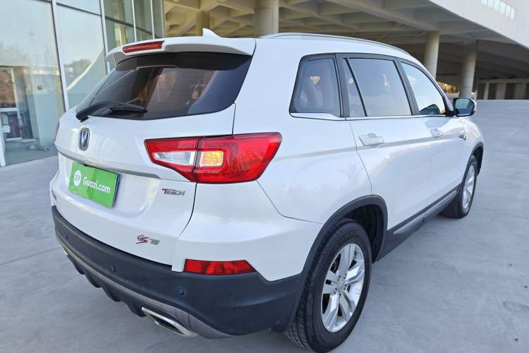 Used CHANGAN CS75 2017 Shangkui Edition 1.5T Automatic Fengxiang Model
