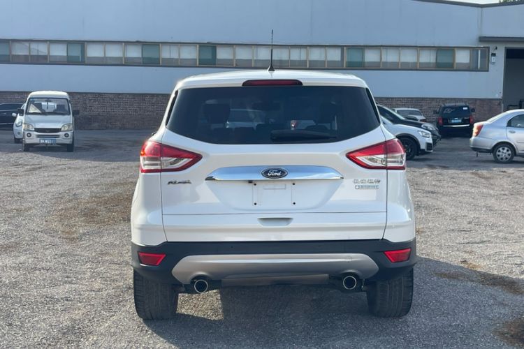 Used Ford Kuga 2013 1.6L GTDi Two-Wheel-Drive Trend Model