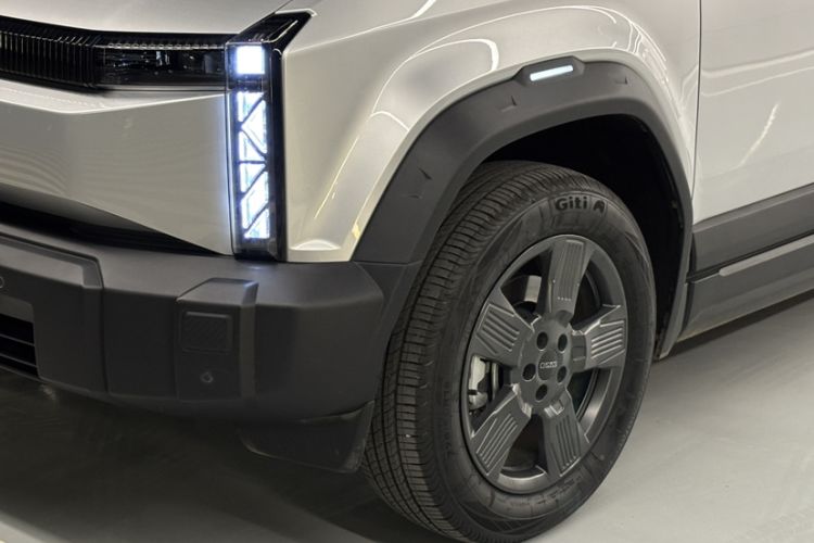 Used iCAR 03 2024 401km Two-Wheel Drive Standard Advanced Version