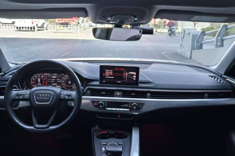 Used Audi A4 2020 Avant Avant-garde 40 TFSI Fashionable and Dynamic Model
