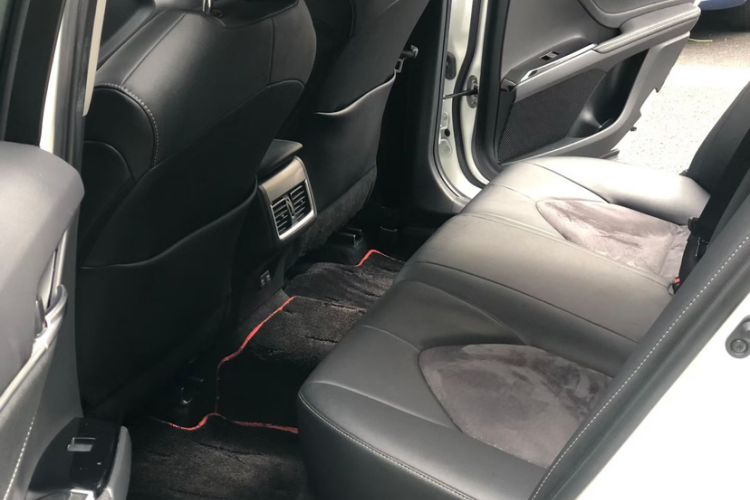 Used Toyota Camry 2021 2.0S FENGSHANG Edition Exterior 1