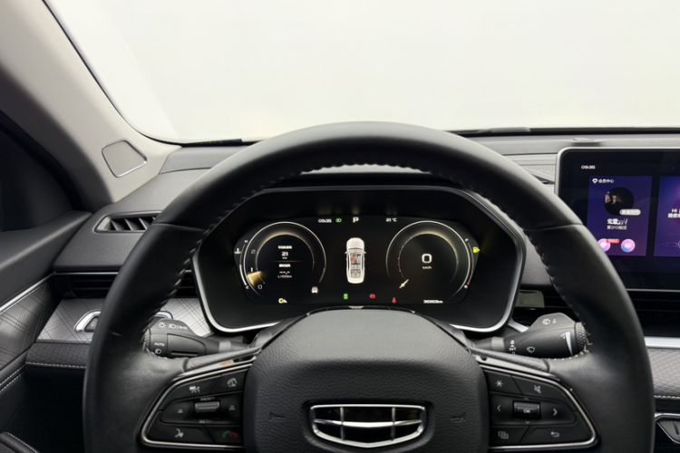 Used Geely Auto Preface 2021 2.0TD Luxury+ Version Interior 6