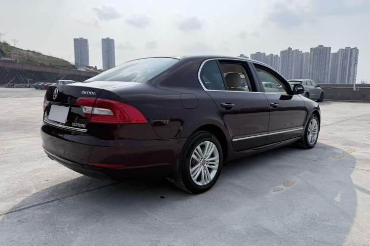 Used Skoda Superb 2013 1.8TSI Automatic Yashi Edition