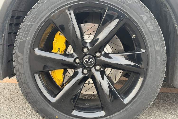 Used Infiniti QX70 2013 3.7L Standard Edition