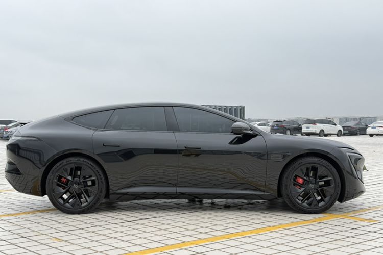 Used Avatr 12 2025 Max All-Electric Version Exterior 11