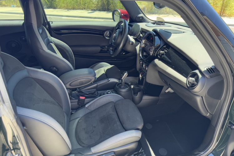 Used MINI JCW 2021 2.0T JOHN COOPER WORKS ALL-IN
