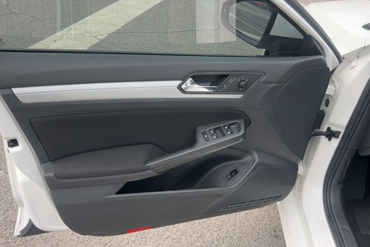 Used Volkswagen Lamando 2021 230TSI DSG Fashion Edition Interior 4