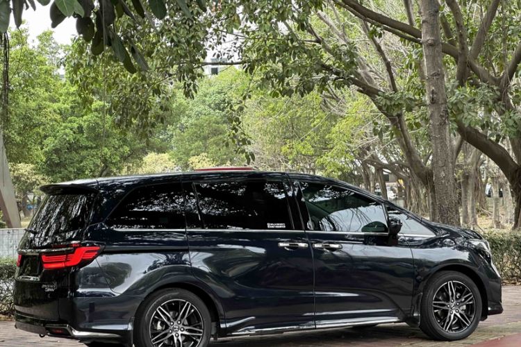 Used Honda Odyssey 2022 2.0L eHEV Sharp·Luxury Edition