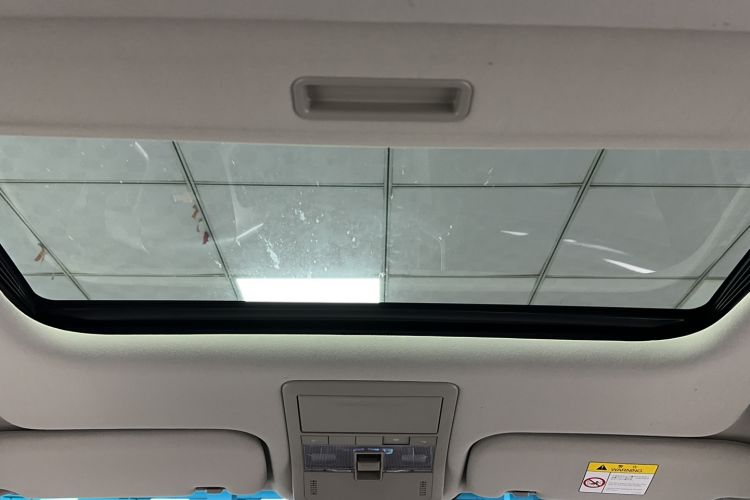 Used Chevrolet Captiva 2015 2.4L 4x4 Flagship Edition 7-Seater
