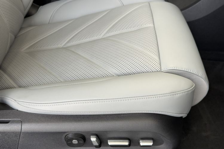 Used Nio ET5 2025 75 kWh