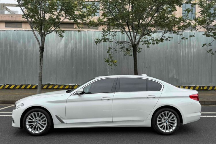 Used BMW 5 Series 2019 Updated 530Li xDrive Luxury Package