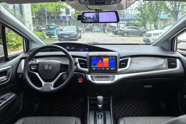 Used Honda Jade 2020 1.8L automatic Comfort version Interior 9