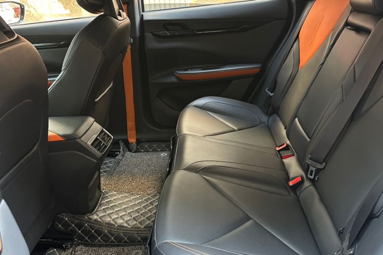 Used CHANGAN UNI-V 2022 1.5T Prestige Version
