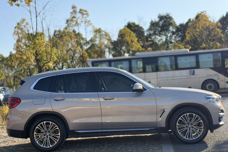 Used BMW X3 2018 xDrive28i Luxury Package China VI Emission Standard