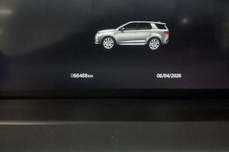 Used Land Rover Discovery Sport 2022 249 PS R-Dynamic S Performance Edition 5 Seats Odometer Close Up