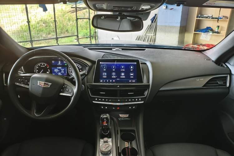 Used Cadillac CT5 2022 28T Luxury Version (Standard Edition) Interior 3